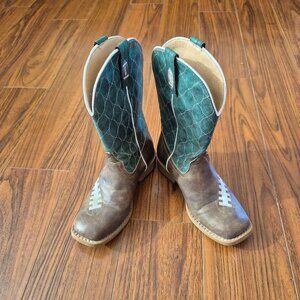 Youth Size 1 Genuine Leather Roper Cowboy Boots
